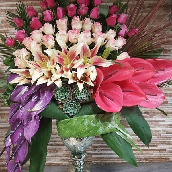 خرید انواع گل برای برای تبریک زایمان