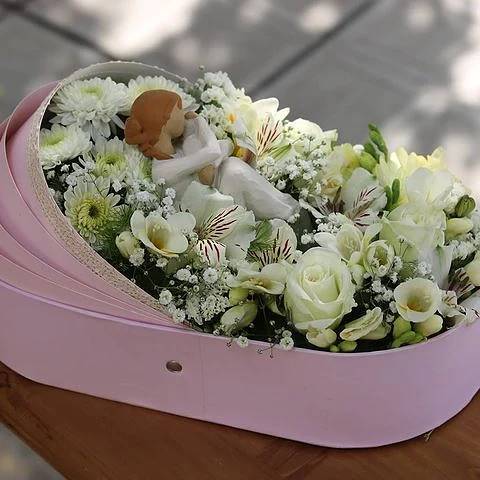 خرید انواع گل برای نوزاد چهار ماهه