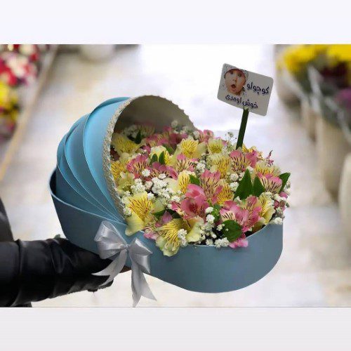 خرید انواع گل برای تبریک تولد نوزاد