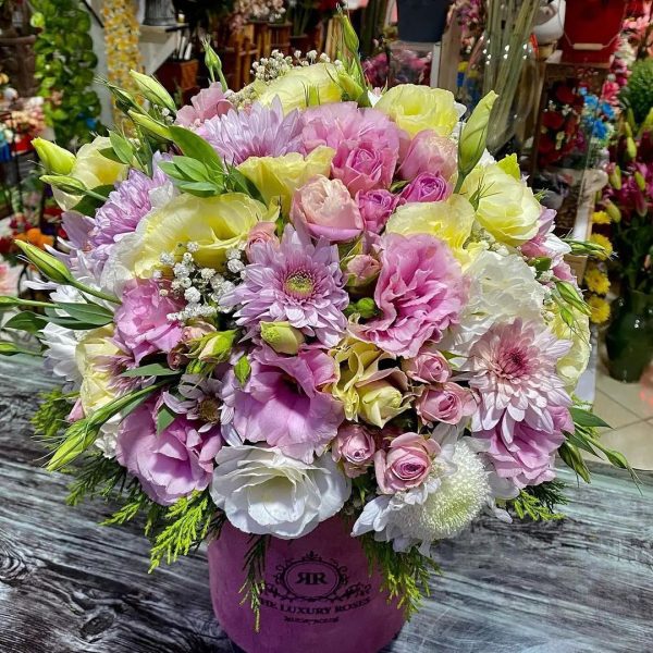 گل برای تبریک روز مادر زحمت کش