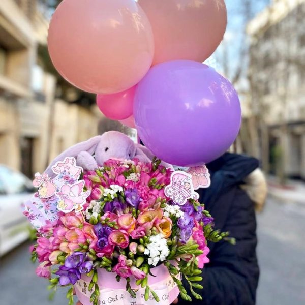 خرید انواع گل برای تبریک بچه دار شدن به خواهر