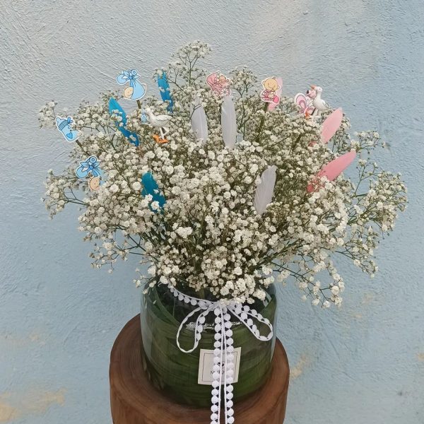خرید انواع گل برای تبریک تولد نوزاد عامیانه
