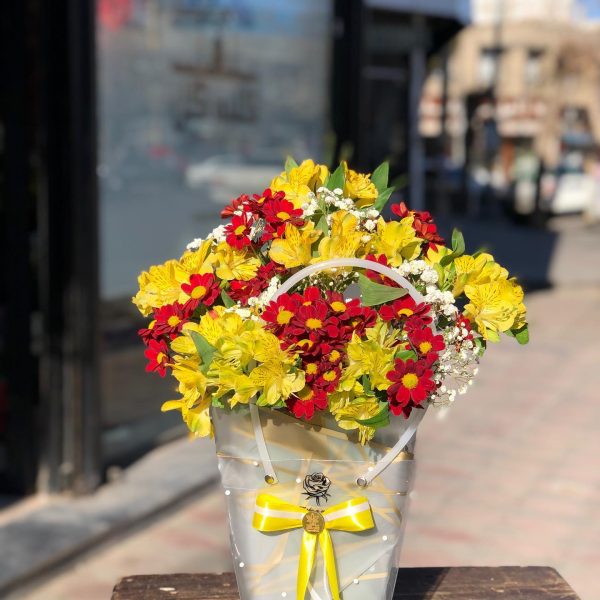 بهترین گل و هدیه روز زن برای همسر