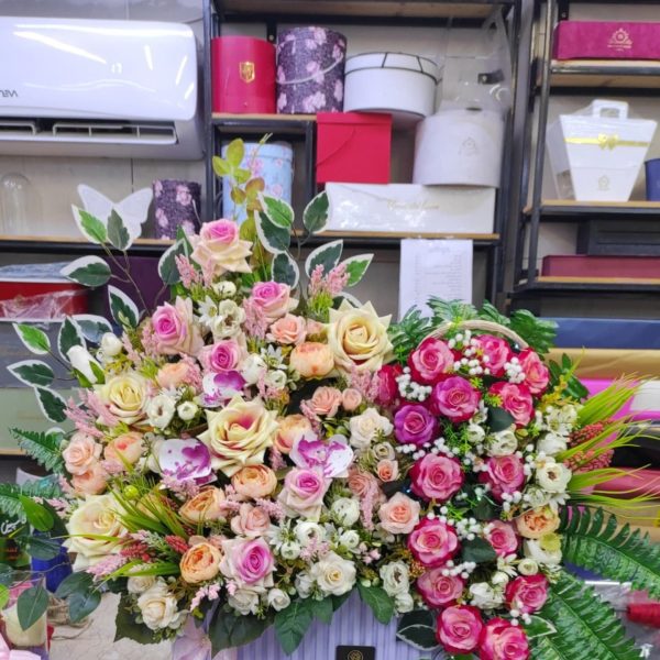 خرید انواع گل برای تبریک نوه دار شدن