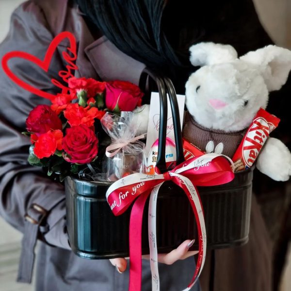 باکس ولنتاین دخترانه خوراکی