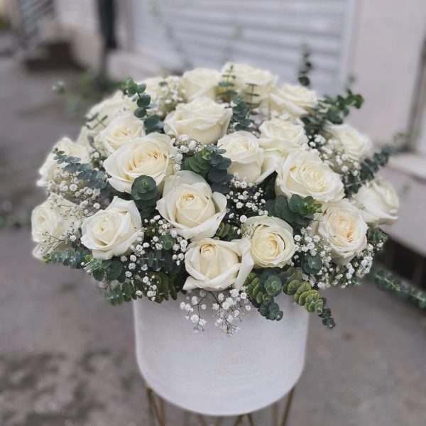 گل و هدیه عالی برای روز مادر