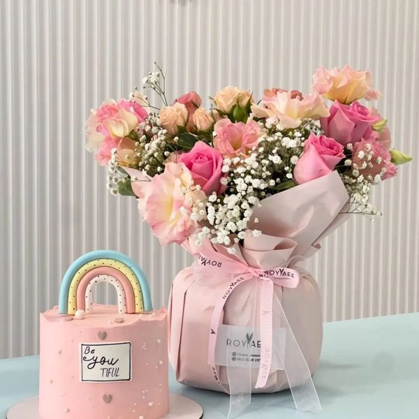 گل برای تبریک روز زن رسمی