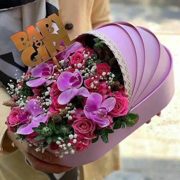 خرید انواع گل برای تبریک زایمان به خواهر