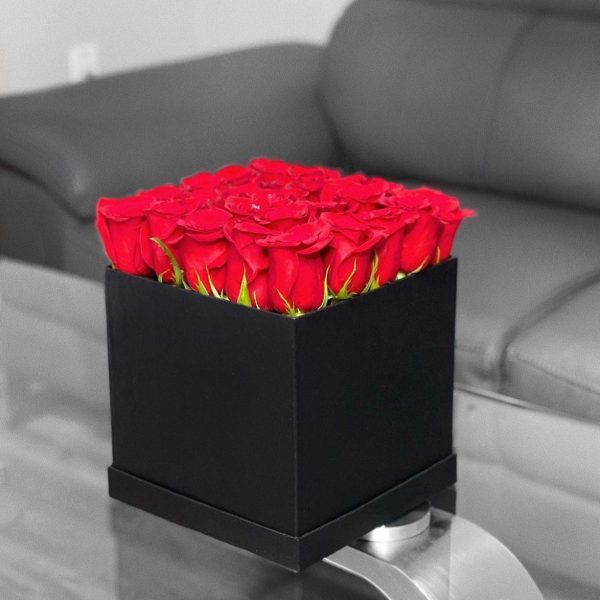 گل و هدیه روز مادر قشنگ